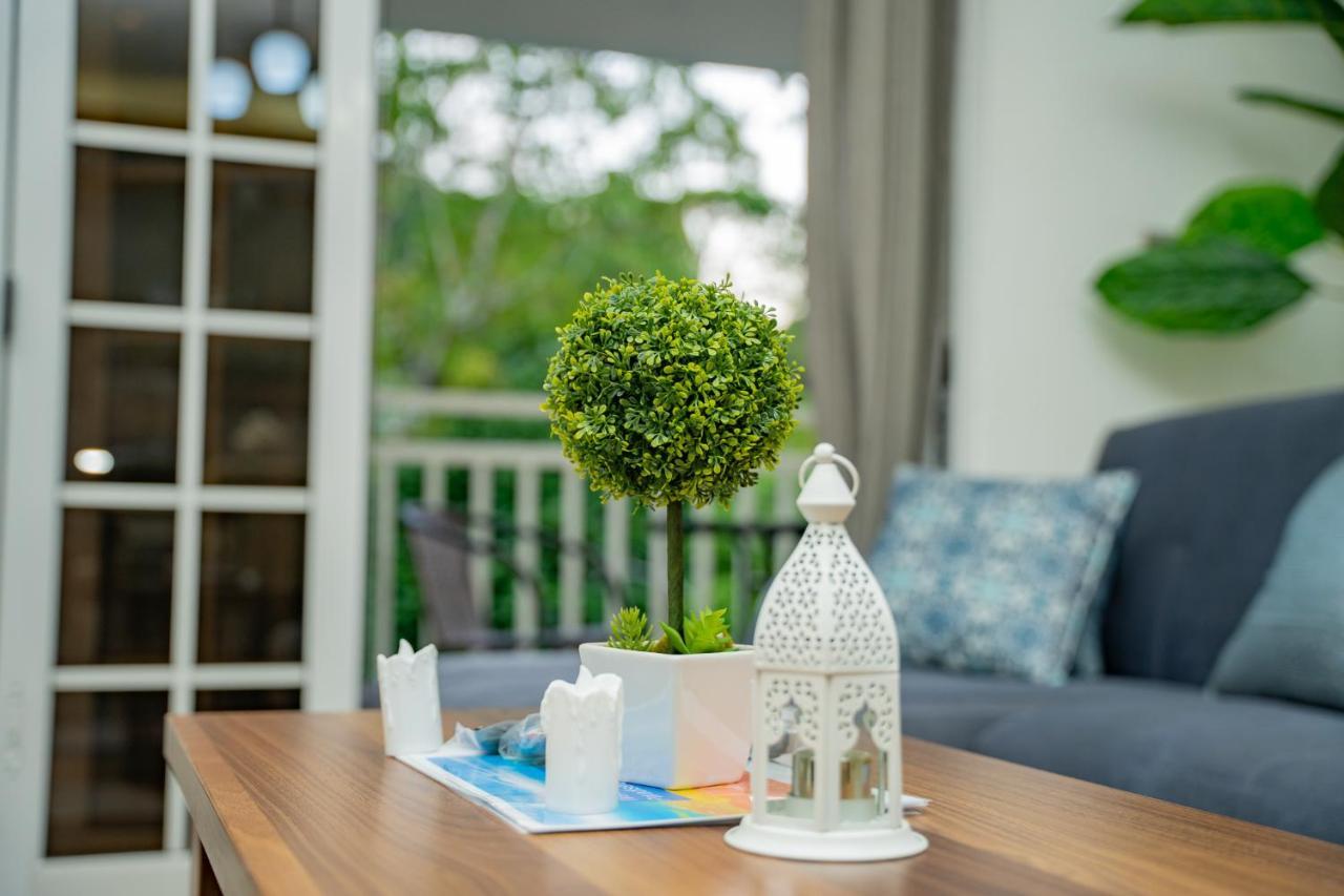 Paradise Breeze Apartment Misere Екстериор снимка