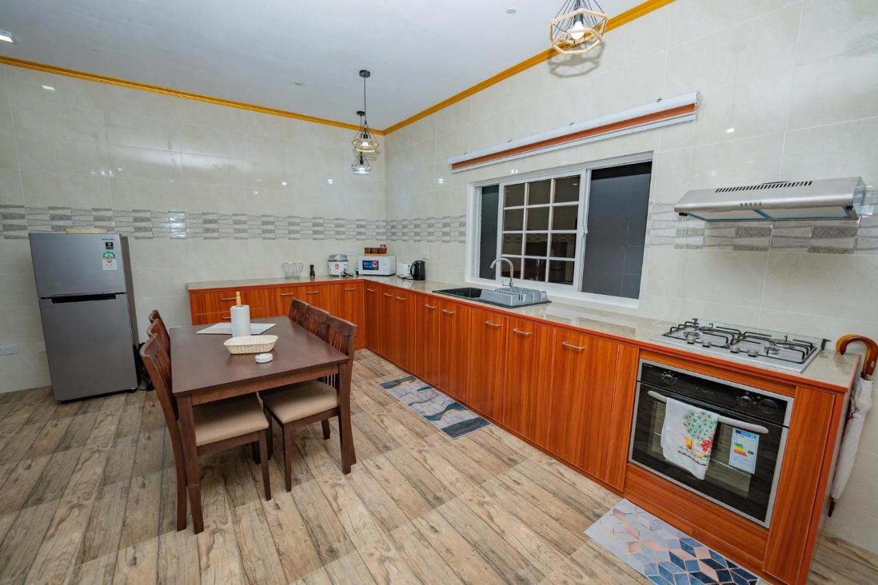 Paradise Breeze Apartment Misere Екстериор снимка