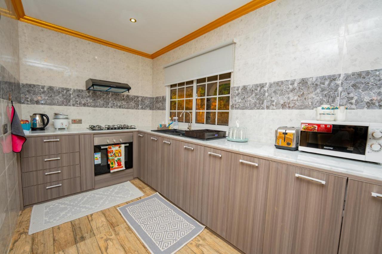 Paradise Breeze Apartment Misere Екстериор снимка