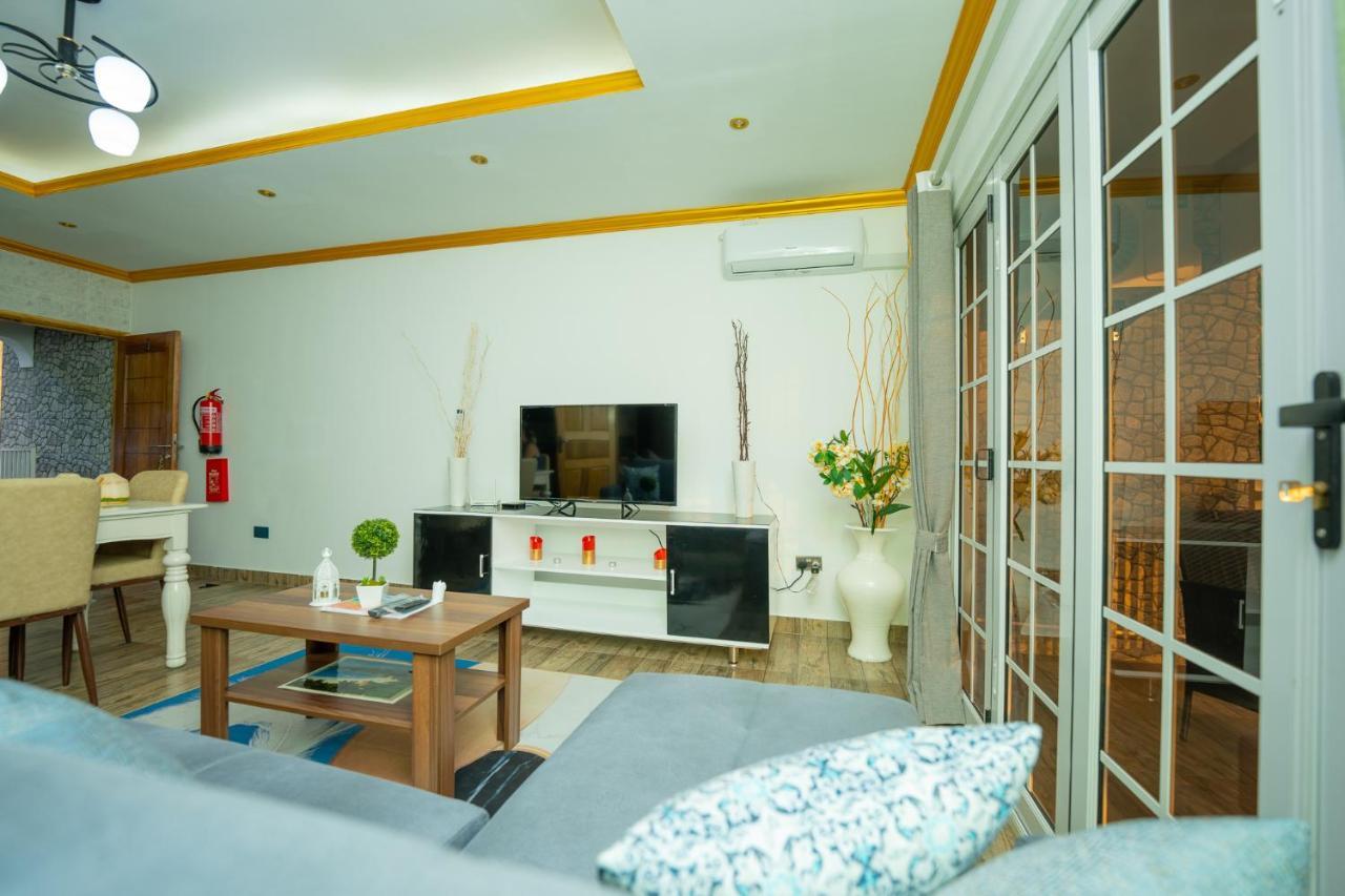 Paradise Breeze Apartment Misere Екстериор снимка