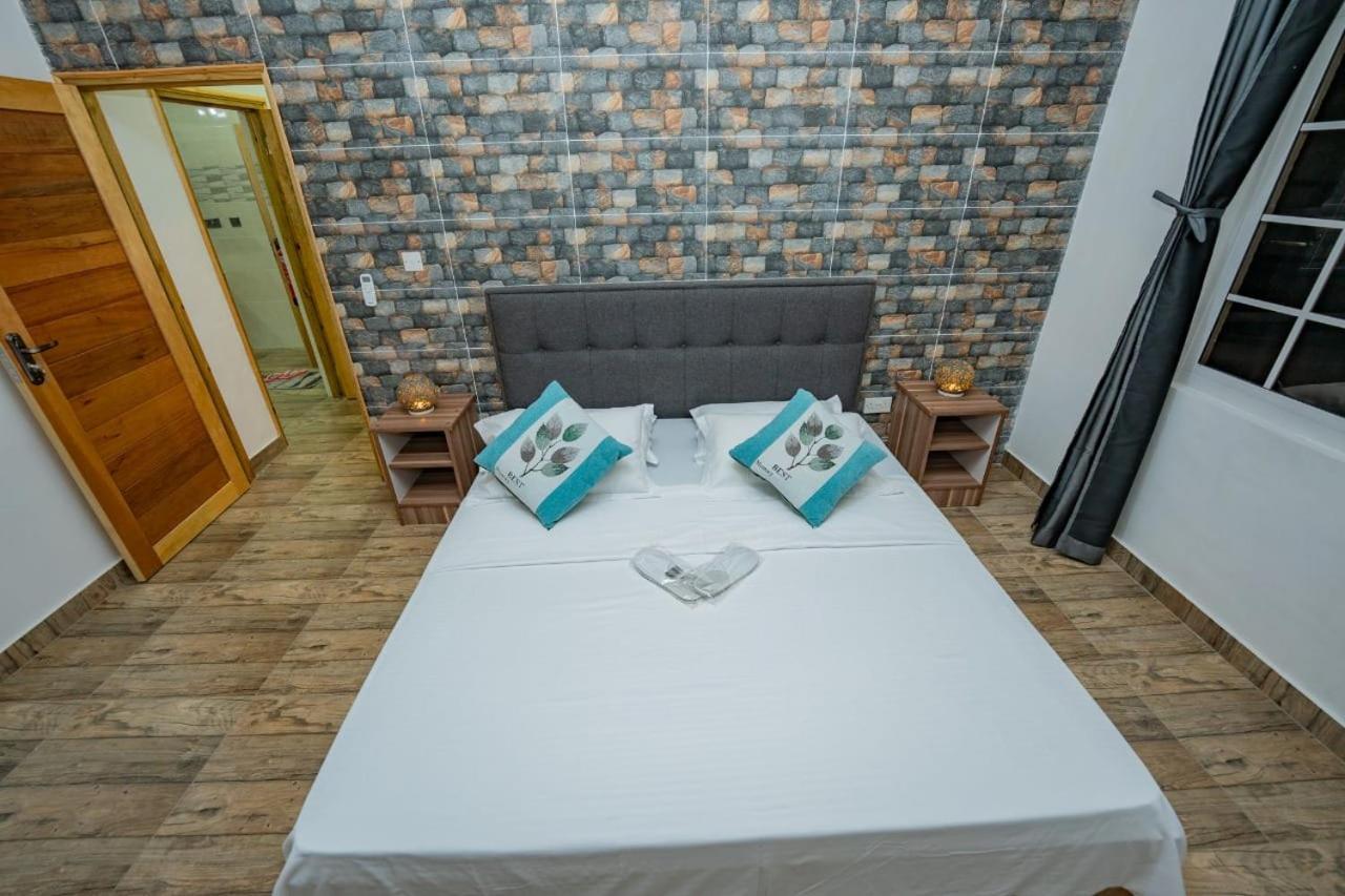 Paradise Breeze Apartment Misere Екстериор снимка