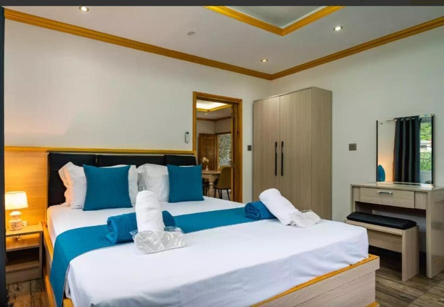 Paradise Breeze Apartment Misere Екстериор снимка